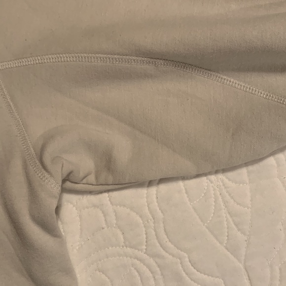 Judith March Women Big Smiles Sequins Pullover - Picture 4 of 12